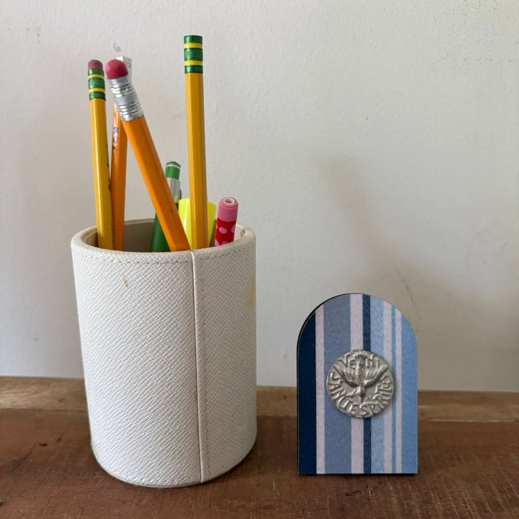Holy Spirit Mini Tabletop Stand