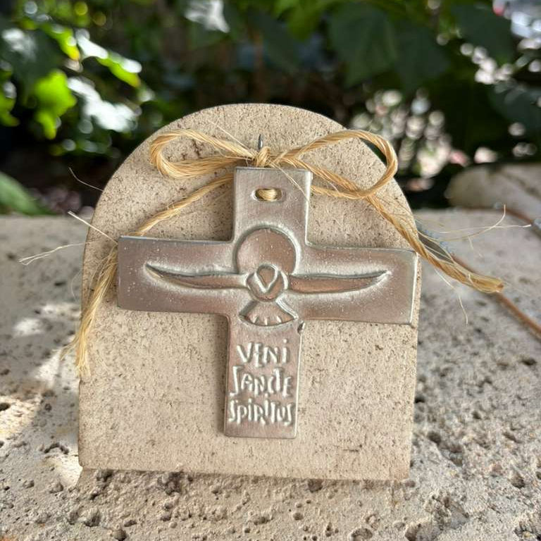 Veni Sancte Spiritus Stone Stand