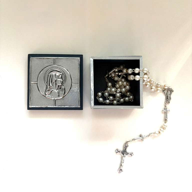 Our Lady Rosary Keepsake Box