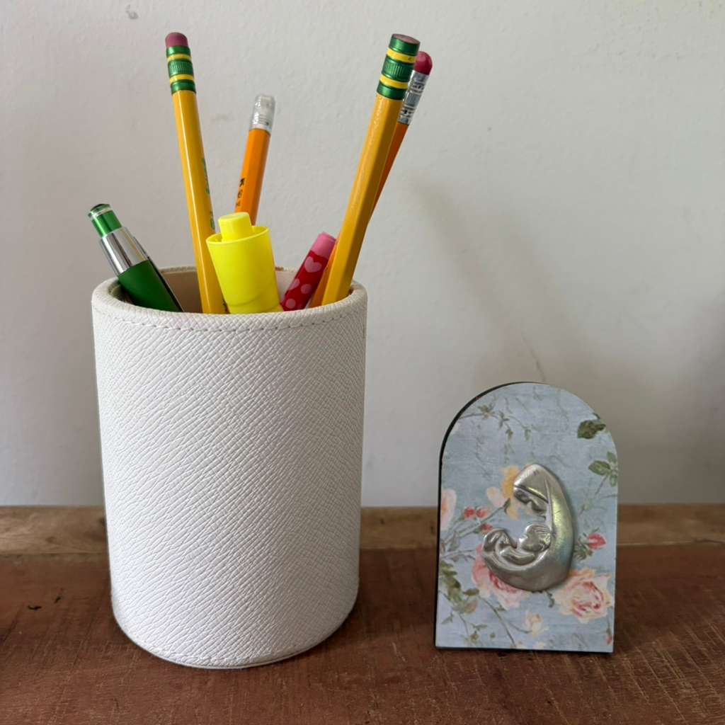 Virgin Mary Mini Tabletop Stand