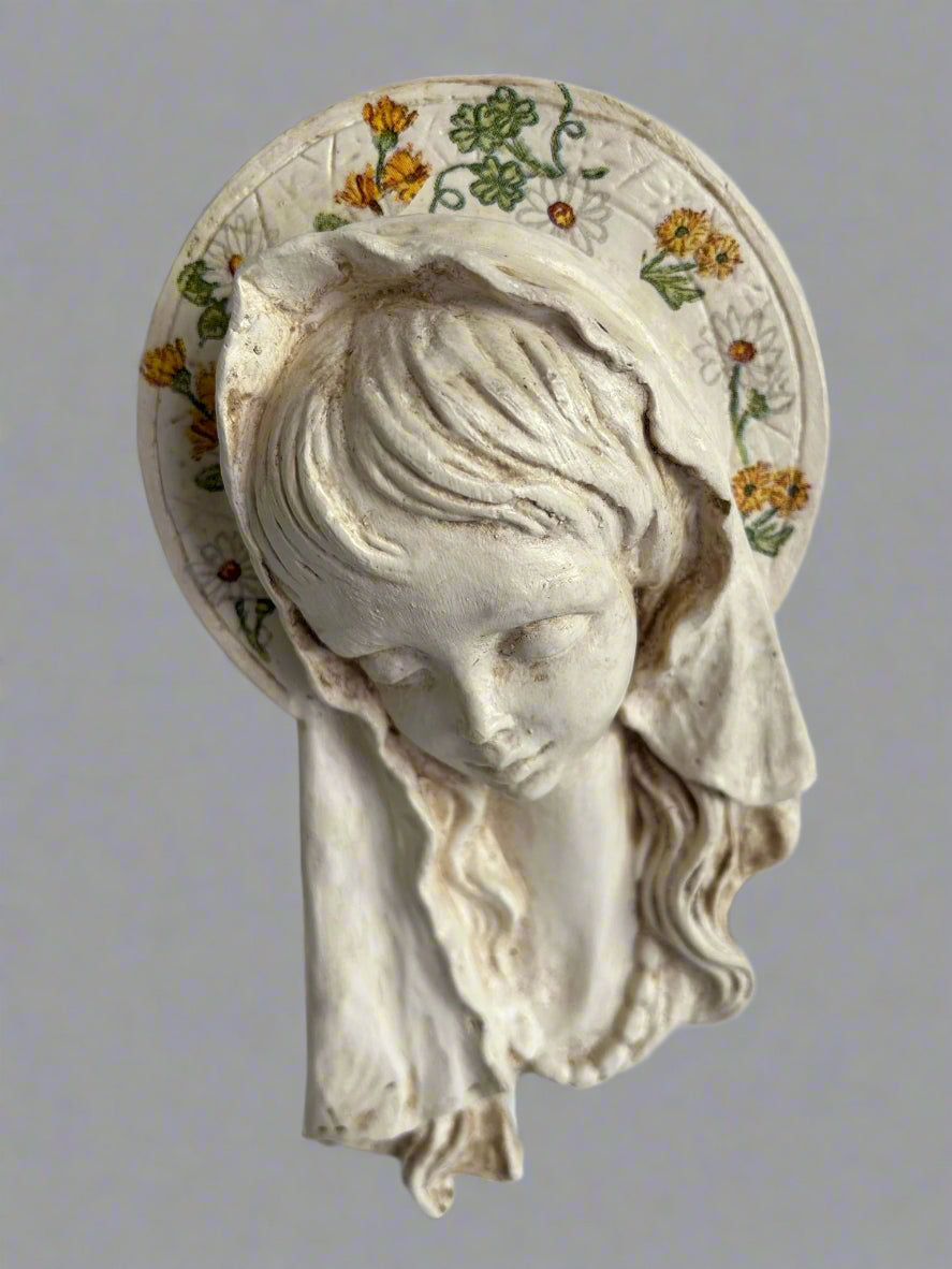 Young Mary with necklace